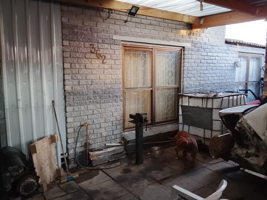3 Bedroom Property for Sale in Lotus River Western Cape